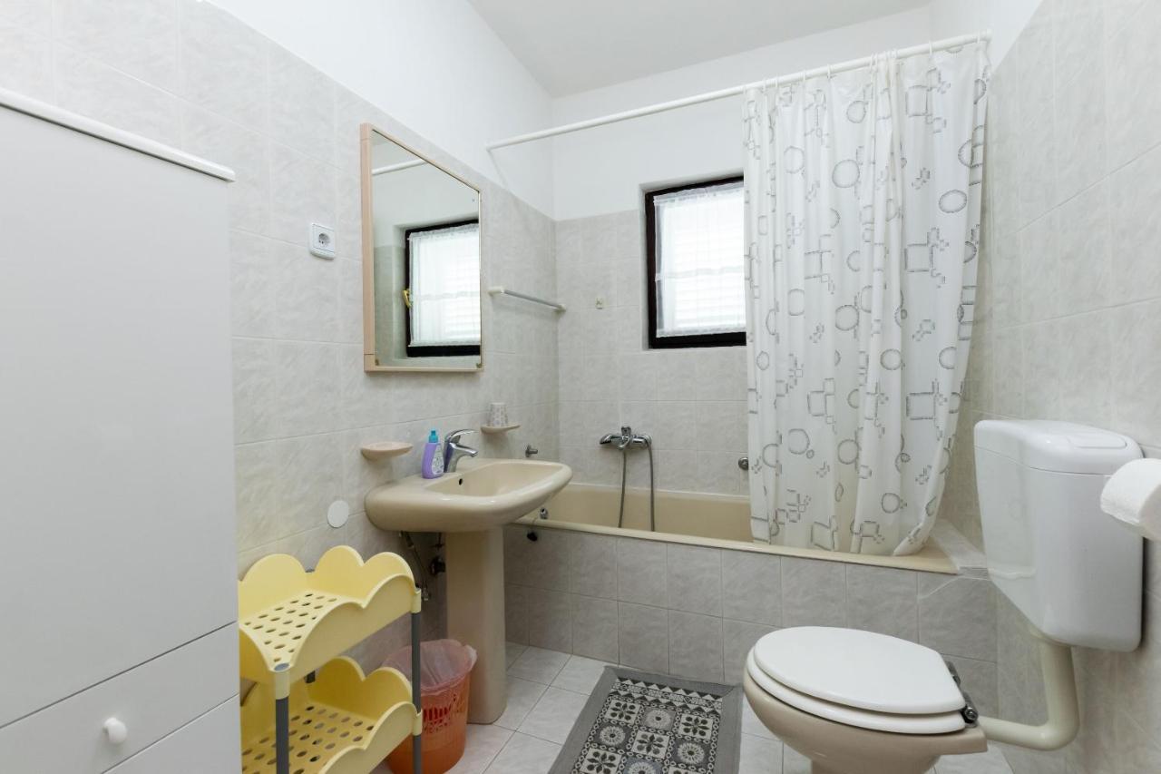Apartments Anka Kampor Extérieur photo