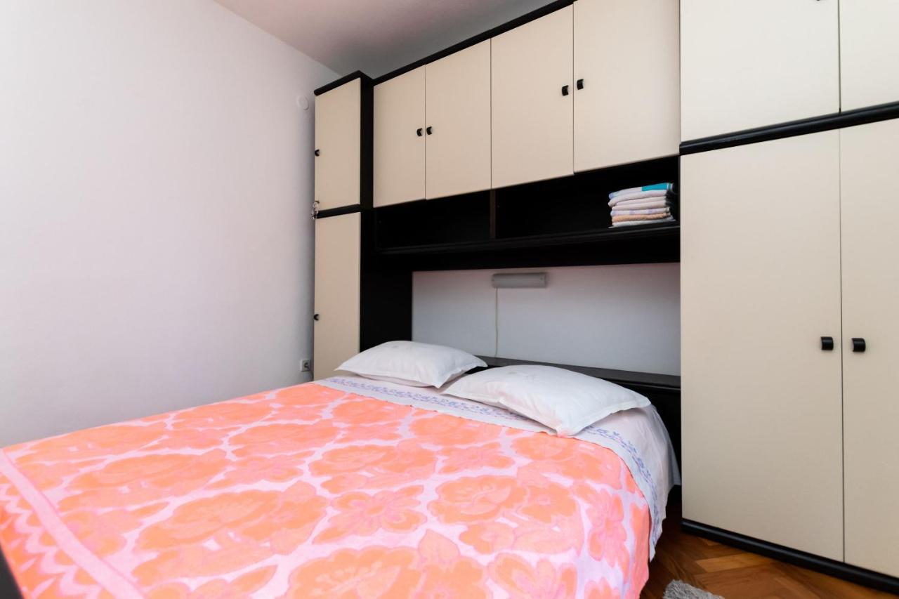 Apartments Anka Kampor Extérieur photo